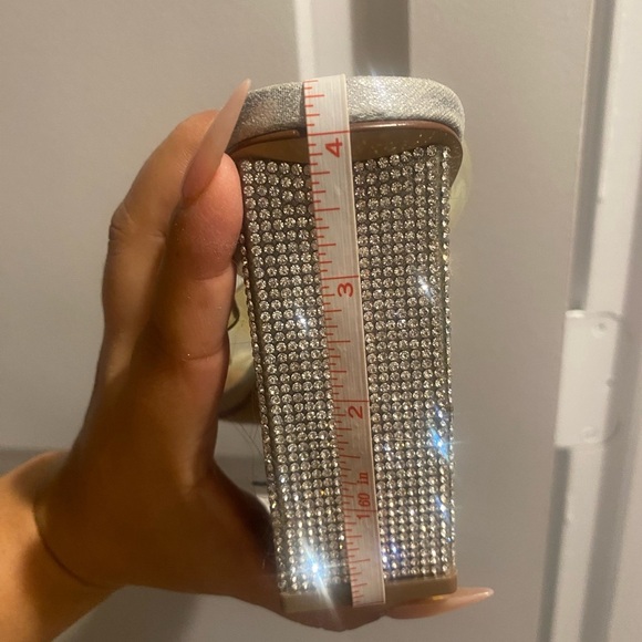 Steve Madden heels - Picture 6 of 6